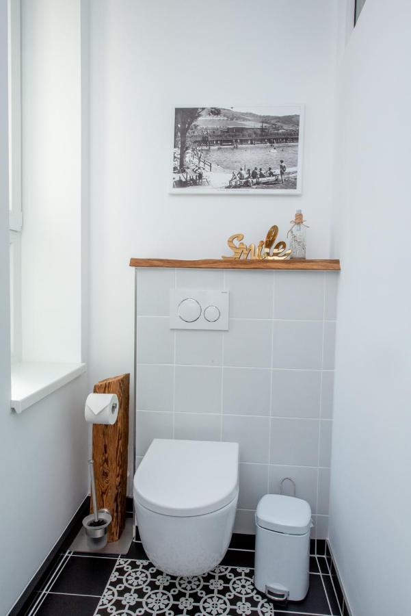 Apartment Kronprinz Zentral Mit Infrarot-Sauna Айзенах Екстериор снимка